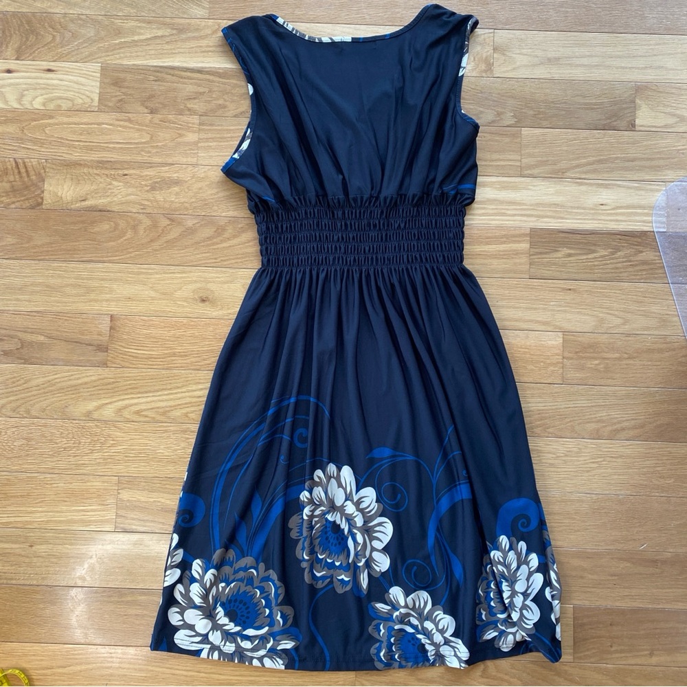 Jon & Anna Contemporary Navy Blue Floral Border Print Smocked Waist Dress 2X - Picture 2 of 7